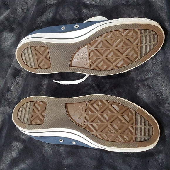 Navy Blue Converse - Picture 3 of 3